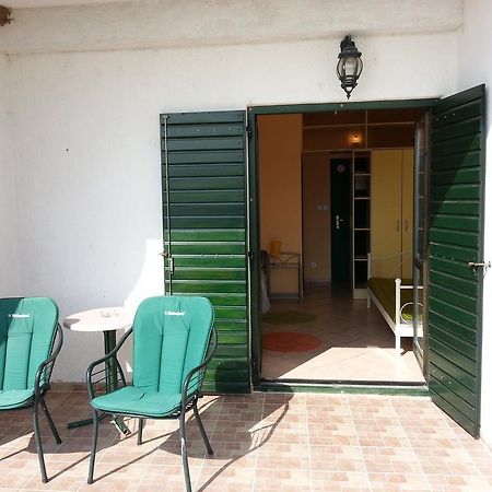 Inn Gostionica Rovanjska Bagian luar foto